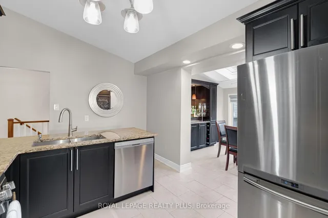 Additional image 24 of 2063 Cavendish Dr