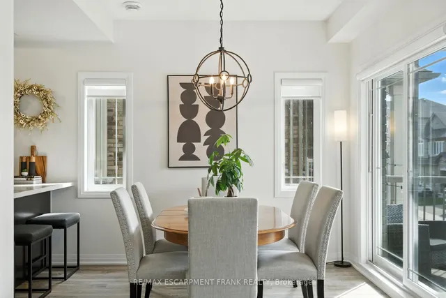 Additional image 18 of 9 Laguna Village Cres