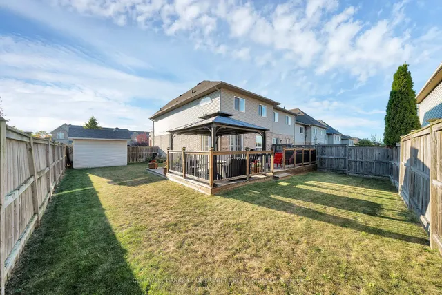 Additional image 36 of 37 Meadow Wood Cres