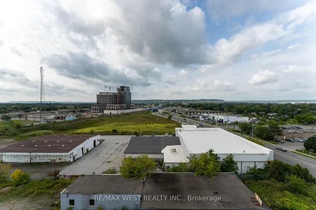 Additional image 35 of 716 Main St Unit 910