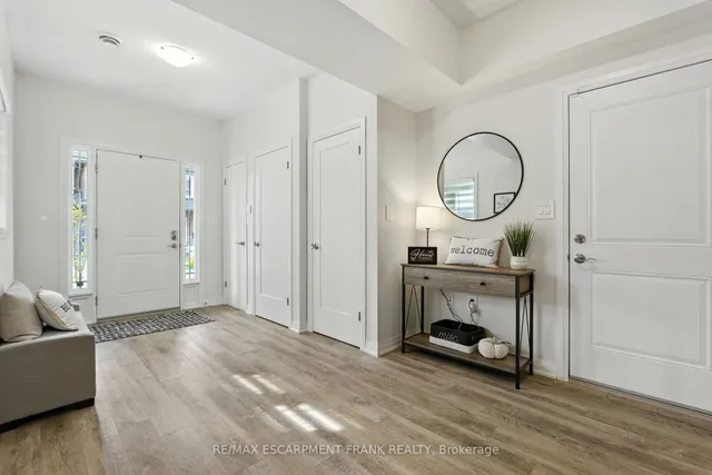 Additional image 8 of 9 Laguna Village Cres