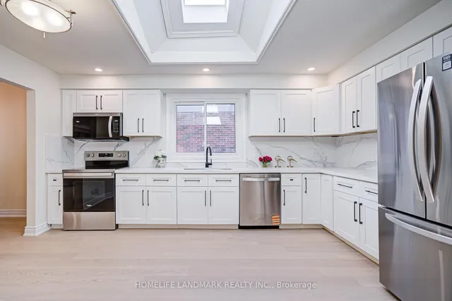 Additional image 16 of 19 Sheldon St