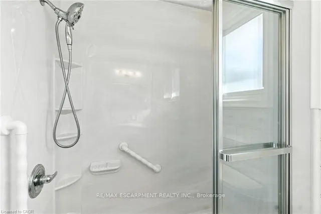 Additional image 25 of 18 Jasper Dr