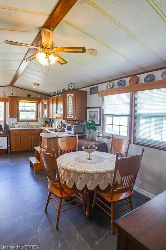 Additional image 27 of 2490 Governor's Rd Unit 17