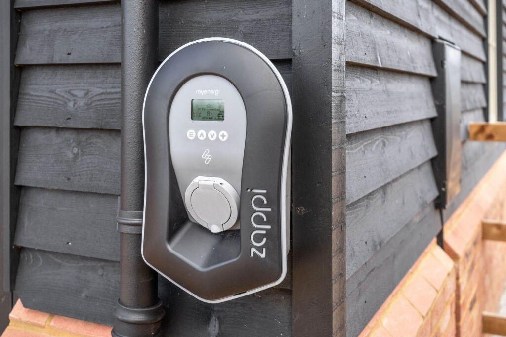 Additional image 36 of Stunning 4 bedroom country home with 4.52 acre paddock