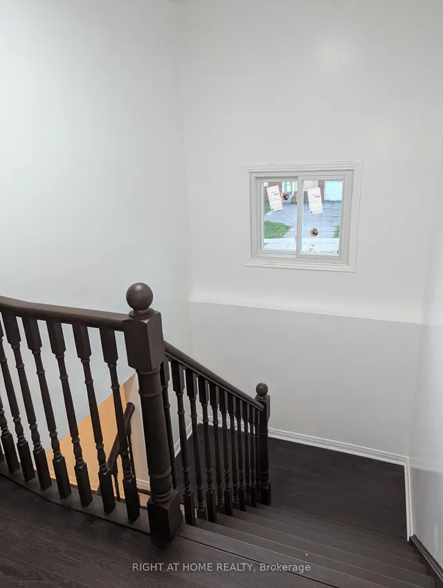 Additional image 21 of 73 Skyview Dr