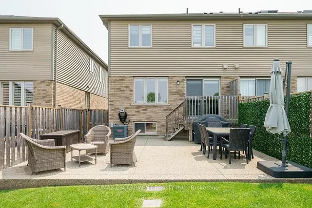 Additional image 33 of 123 WESTBANK Tr