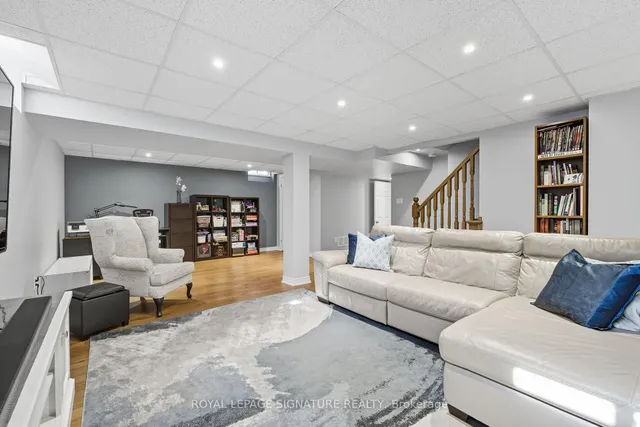 Additional image 28 of 2105 Newell Cres