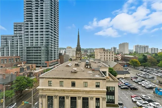 Additional image 18 of 36 James St Unit 709