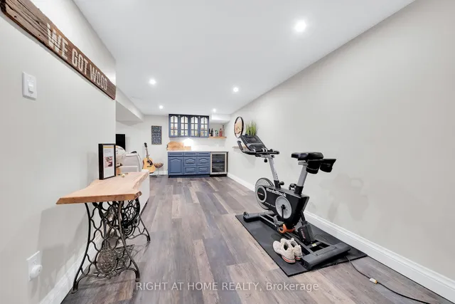 Additional image 24 of 2301 Cavendish Dr Unit 129