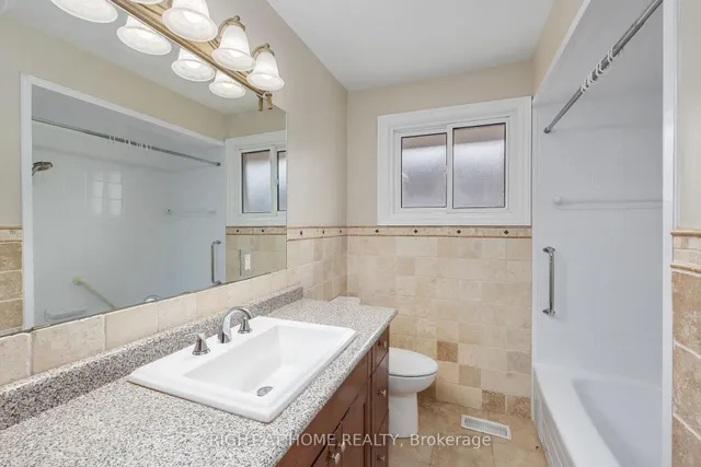 Additional image 29 of 60 Champlain Ave