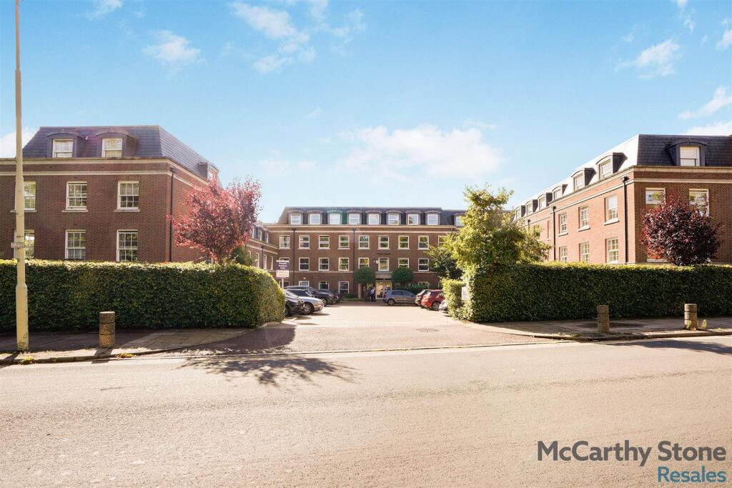 Additional image 22 of Peel Court, College Way, Welwyn Garden City, Hertfordshire, AL8 6DG