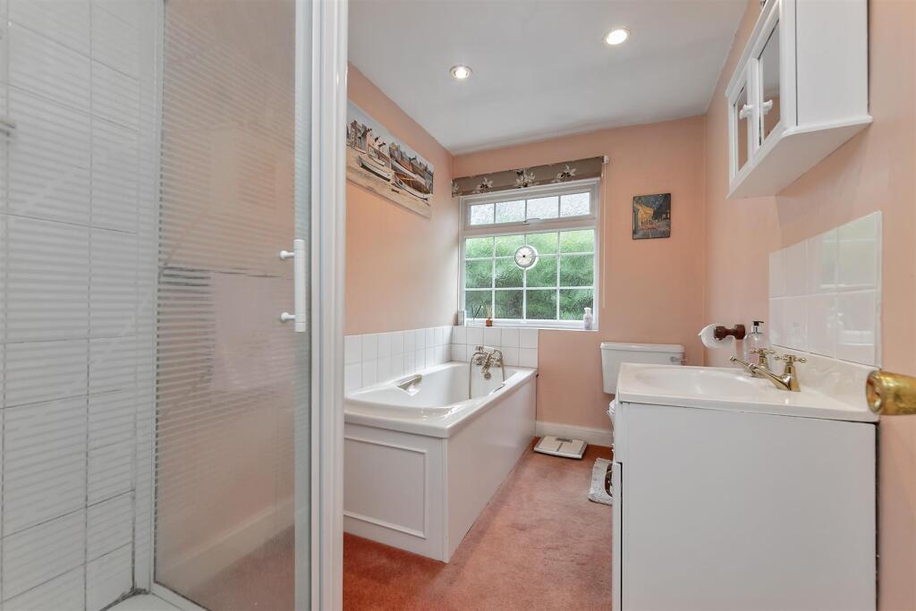 Additional image 15 of Mount Pleasant Lane, Bricket Wood, St. Albans