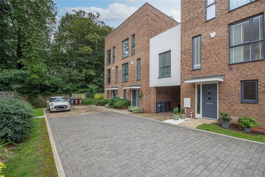 Birkin Court, Welwyn Garden City, Hertfordshire, AL7