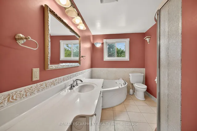 Additional image 25 of 36 Blanche Crt