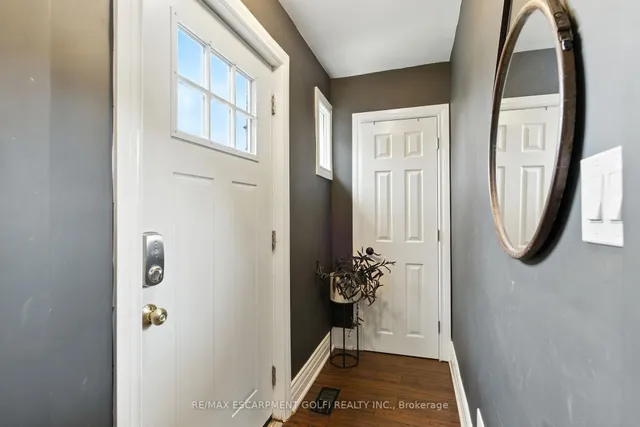 Additional image 4 of 417 East 37th St