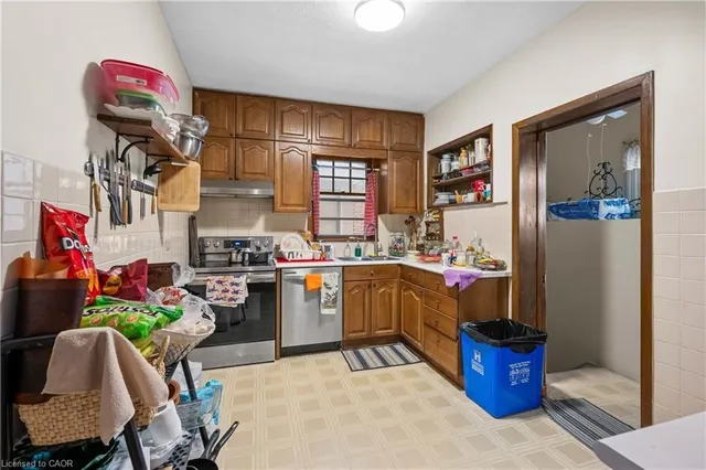 Additional image 12 of 49 Proctor Blvd