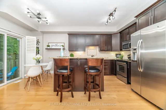 Additional image 16 of 540 Guelph Line Unit 1