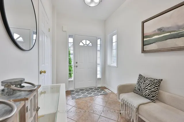 Additional image 4 of 4676 Bracknell Rd