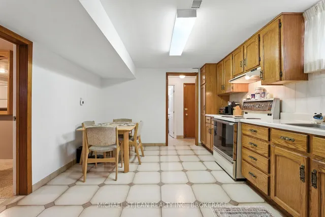 Additional image 36 of 20 Woodside Dr