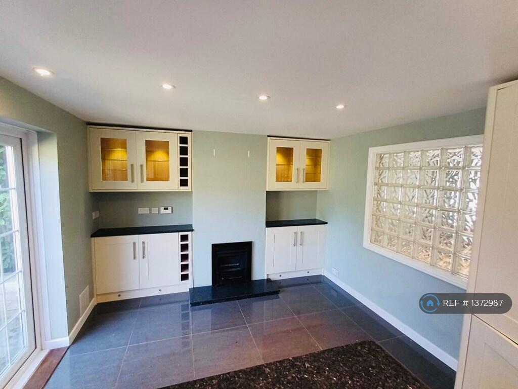 Additional image 6 of Noke Shot, Harpenden, AL5