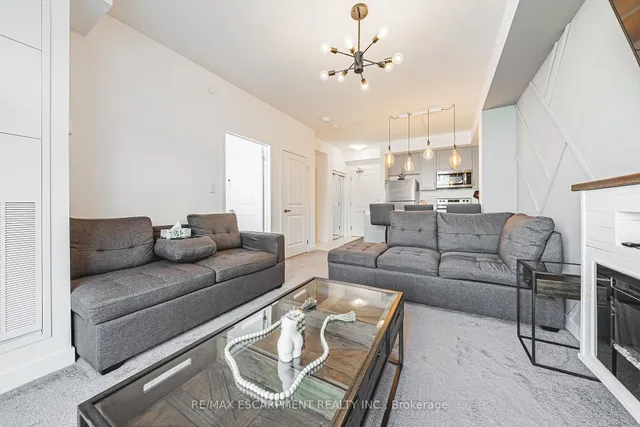 Additional image 9 of 460 Dundas St Unit 327