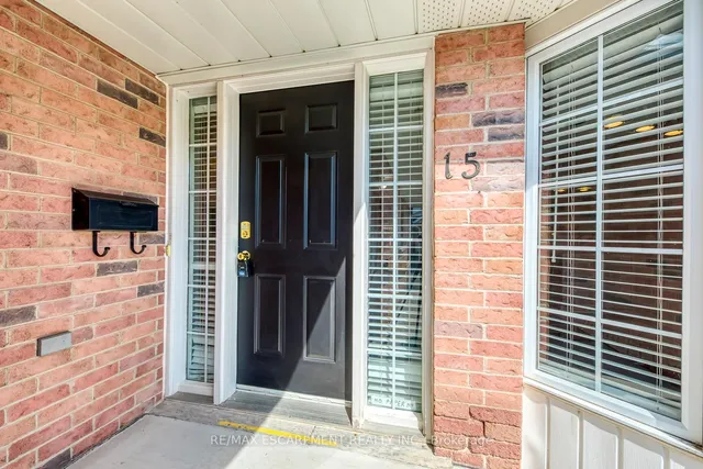 Additional image 3 of 2435 Woodward Ave Unit 15