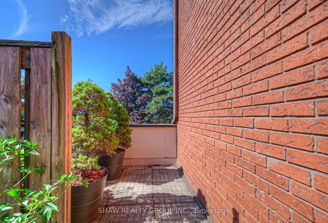 Additional image 35 of 895 Maple Ave Unit 502