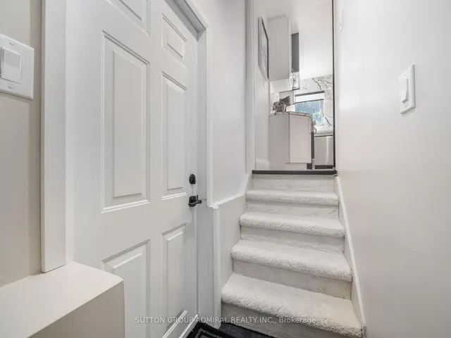 Additional image 34 of 187 Rosslyn Ave