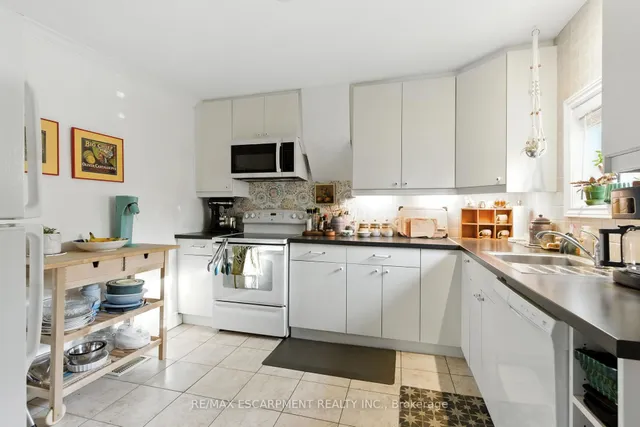 Additional image 10 of 346 Hunter St