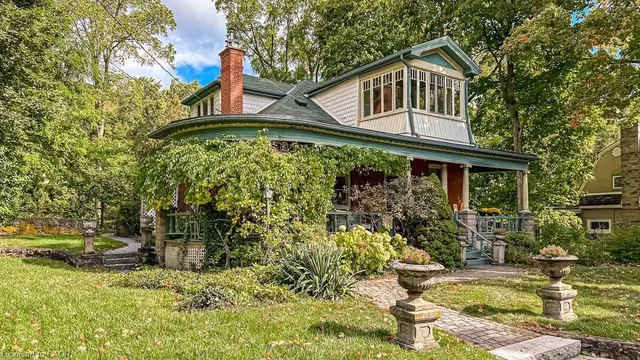 Additional image 34 of 55 Cayley St