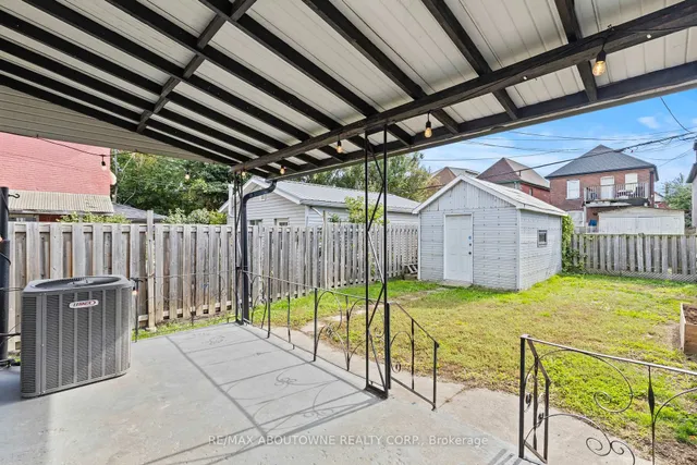 Additional image 23 of 26 Rosemont Ave