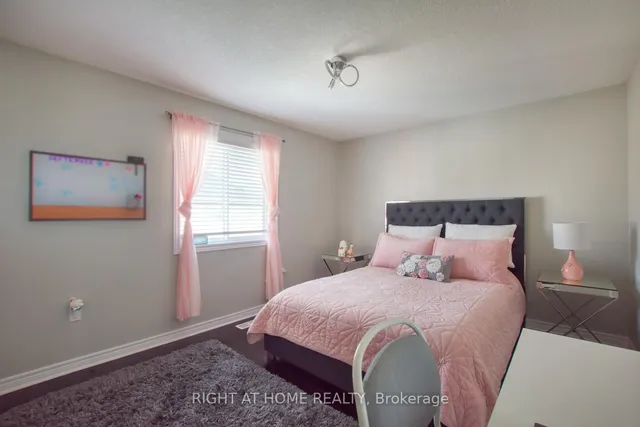 Additional image 29 of 117 Chartwell Circ