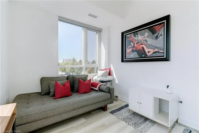 Additional image 15 of 2007 James St Unit 409