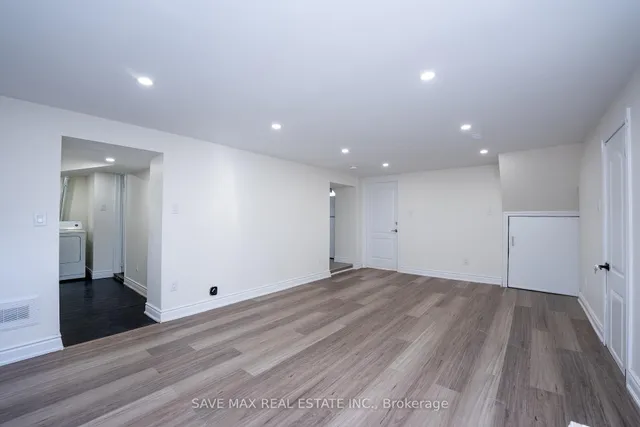 Additional image 32 of 441 West 5th St