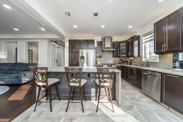 Additional image 19 of 486 Etheridge Ave