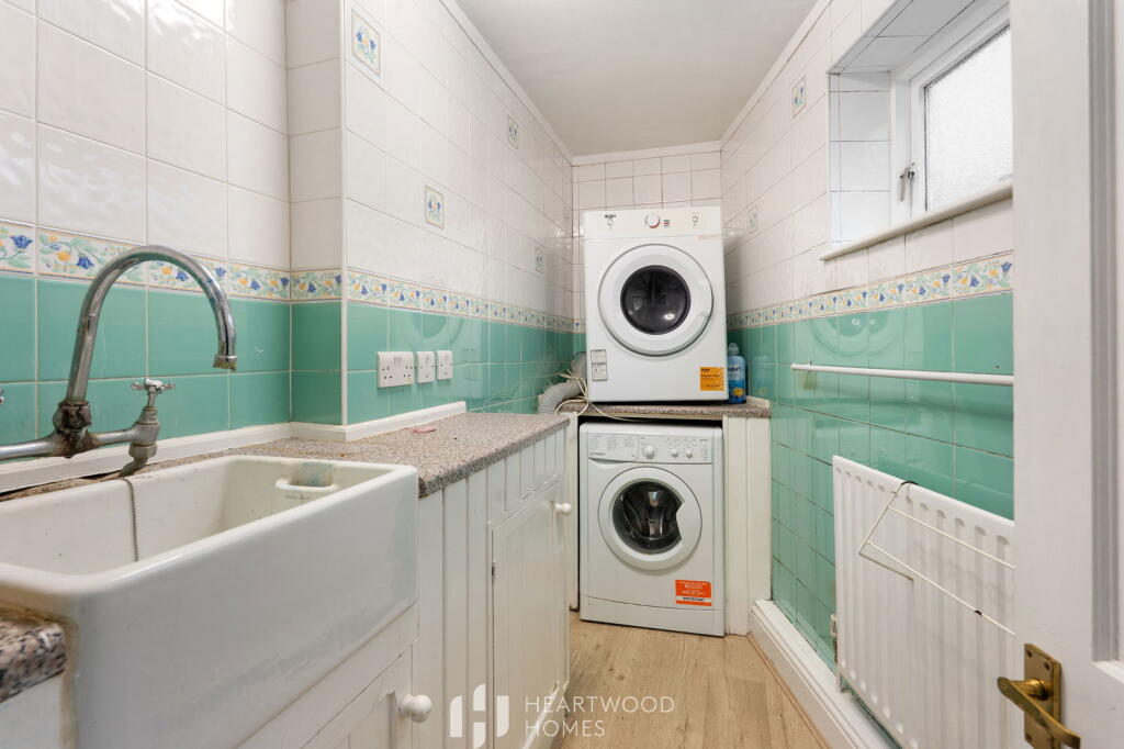 Additional image 12 of Roestock Lane, Colney Heath, St. Albans, AL4 0QN