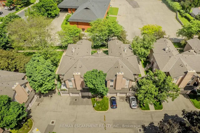 Additional image 6 of 38 Elora Dr Unit 21