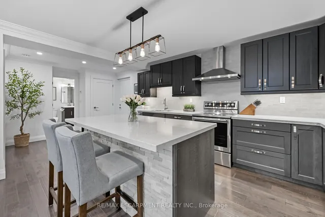 Additional image 11 of 1377 Lakeshore Rd Unit 104