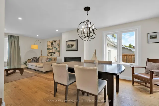 Additional image 19 of 912 Boothman Ave