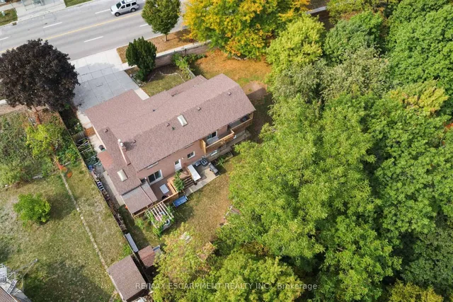 Additional image 48 of 425 Greenhill Ave