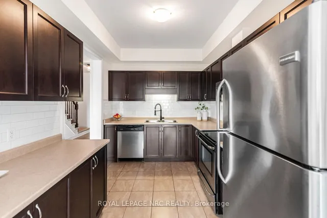 Additional image 14 of 45 Seabreeze Cres Unit 22