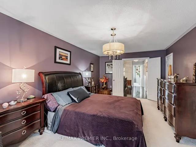 Additional image 16 of 935 Transom Cres