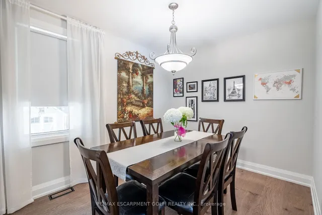 Additional image 12 of 38 Salem Ave