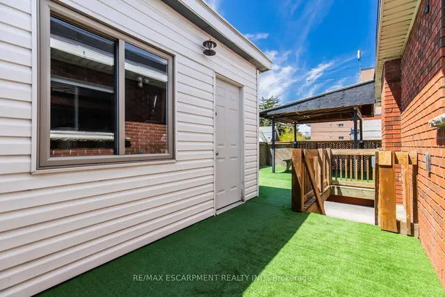 Additional image 26 of 2340 KING St