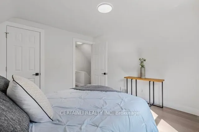 Additional image 19 of 205 East 26th St