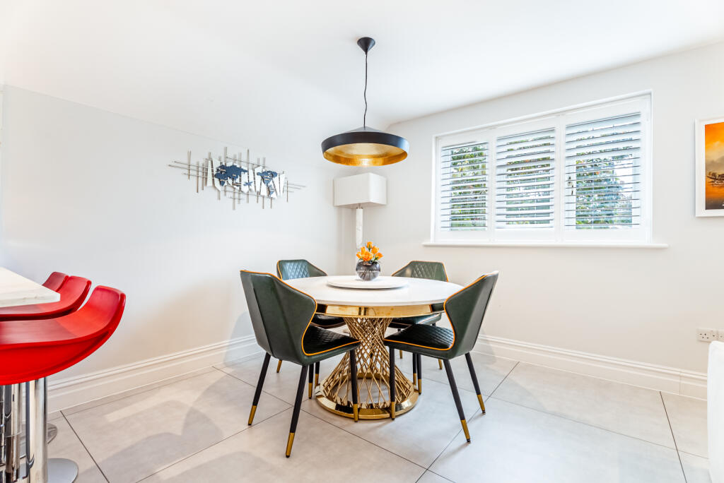 Additional image 16 of Luton Road, Harpenden, Hertfordshire, AL5