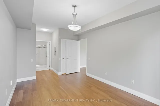 Additional image 15 of 2075 Amherst Heights Dr Unit 211