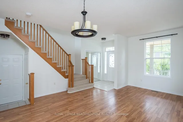 Additional image 5 of 833 Watson Terr