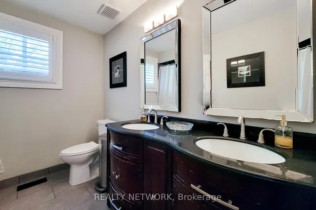 Additional image 11 of 2 Silverton Dr